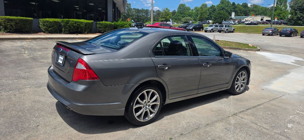 2011 Ford Fusion SE - Photo 6