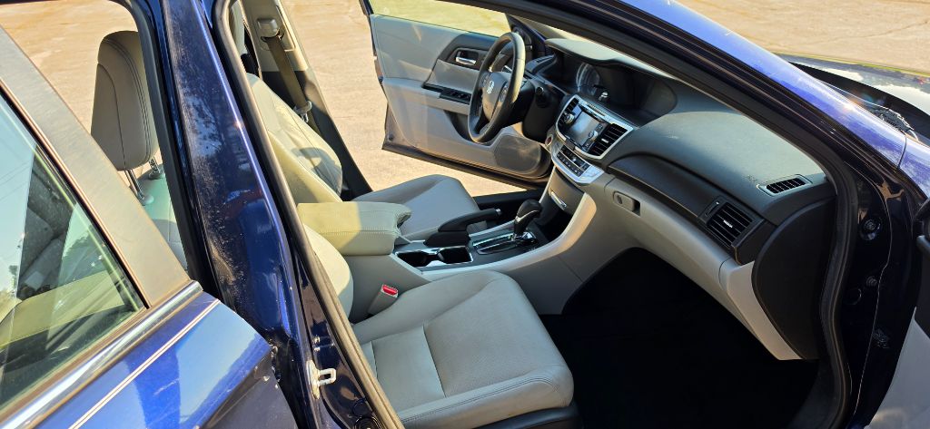 2013 Honda Accord EX-L - Photo 10
