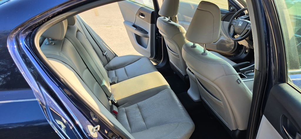 2013 Honda Accord EX-L - Photo 11