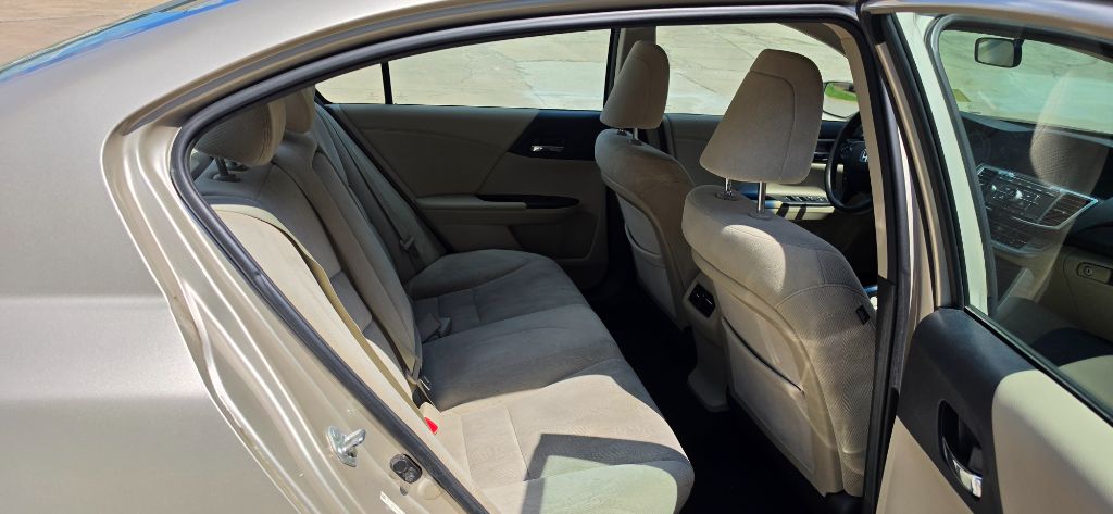 2013 Honda Accord EX - Photo 13